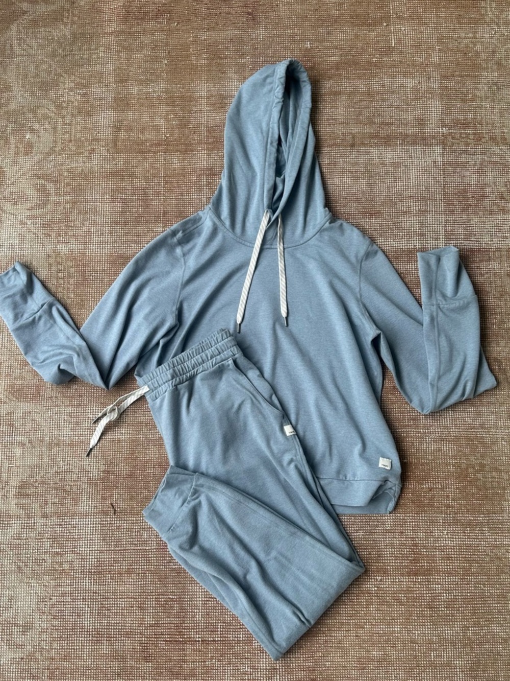 Vuori Light Blue Easential Hoodie and Performance Joggers Set SIZE MEDIUM